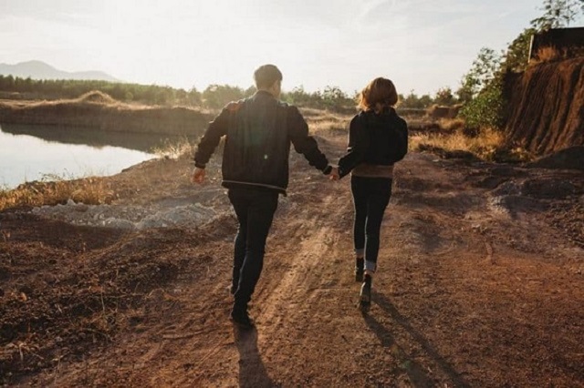 Mơ thấy người yêu hiện tại đánh con gì?